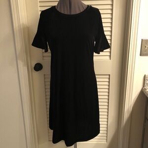 Worthington Black Velvet Dress w/Ruffle Sleeve  Size M  NWT